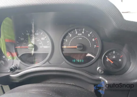 2009 Jeep Wrangler Unlimited X from USA, damaged, VIN 1J4GB391X9L761775